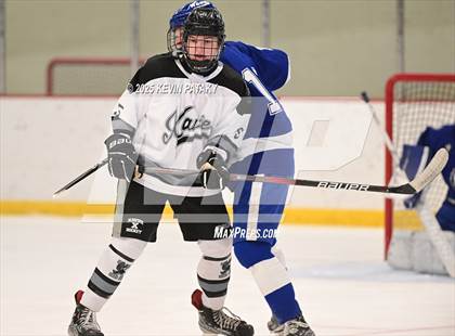 Thumbnail 2 in Darien @ Xavier photogallery.