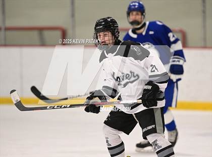 Thumbnail 3 in Darien @ Xavier photogallery.