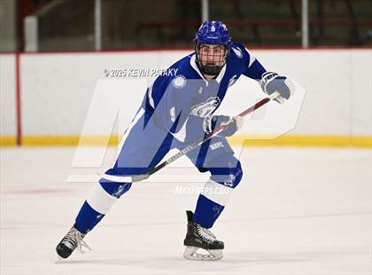 Thumbnail 2 in Darien @ Xavier photogallery.