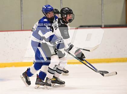 Thumbnail 3 in Darien @ Xavier photogallery.