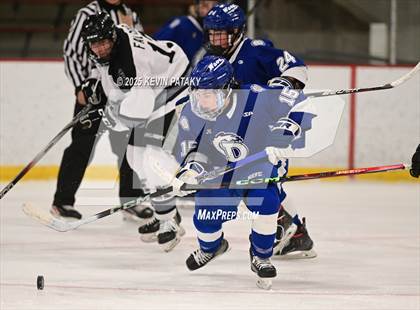 Thumbnail 2 in Darien @ Xavier photogallery.