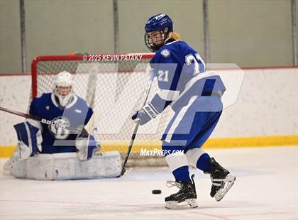 Thumbnail 3 in Darien @ Xavier photogallery.