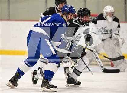 Thumbnail 2 in Darien @ Xavier photogallery.