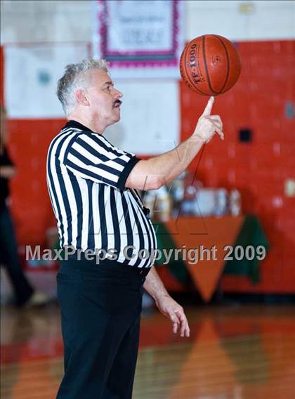 Thumbnail 1 in La Sierra vs. Yucaipa (Lady Bears Holiday Classic) photogallery.