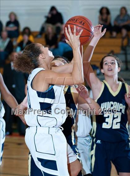 Thumbnail 3 in La Sierra vs. Yucaipa (Lady Bears Holiday Classic) photogallery.