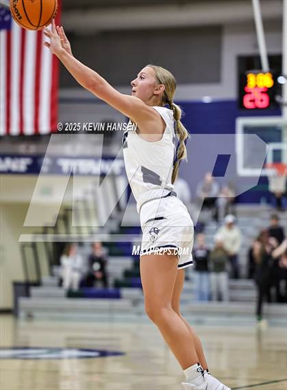 Thumbnail 2 in Clearfield @ Syracuse photogallery.