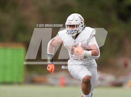Thumbnail 3 in O'Dea @ Eastside Catholic photogallery.