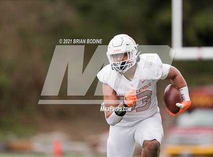Thumbnail 3 in O'Dea @ Eastside Catholic photogallery.