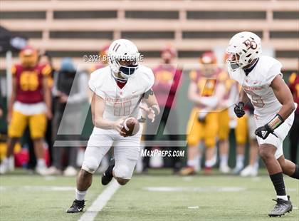 Thumbnail 3 in O'Dea @ Eastside Catholic photogallery.
