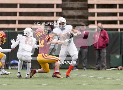 Thumbnail 2 in O'Dea @ Eastside Catholic photogallery.