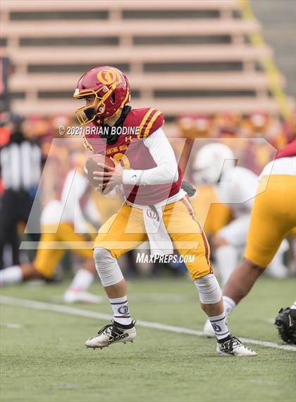 Thumbnail 1 in O'Dea @ Eastside Catholic photogallery.