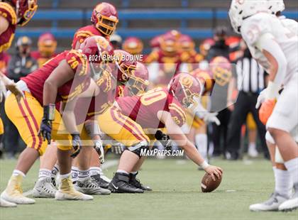 Thumbnail 3 in O'Dea @ Eastside Catholic photogallery.