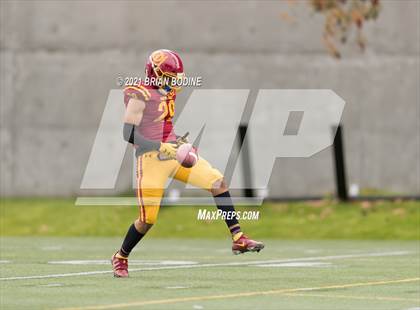 Thumbnail 3 in O'Dea @ Eastside Catholic photogallery.