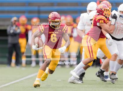 Thumbnail 2 in O'Dea @ Eastside Catholic photogallery.