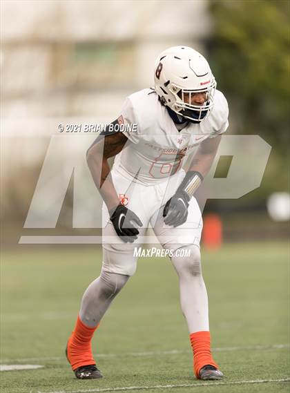 Thumbnail 2 in O'Dea @ Eastside Catholic photogallery.