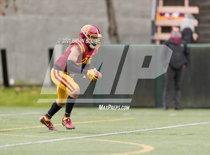 Thumbnail 3 in O'Dea @ Eastside Catholic photogallery.
