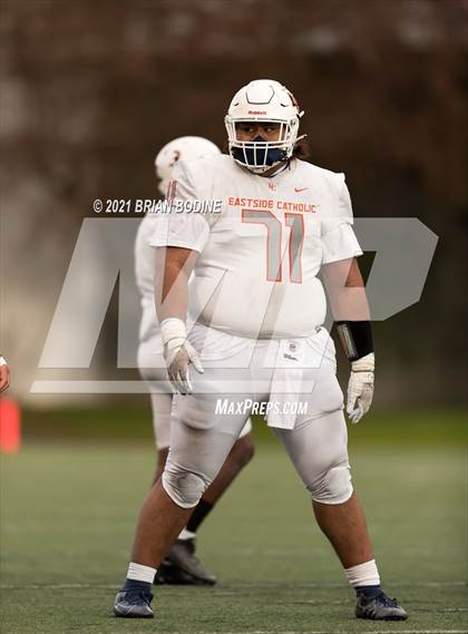 Thumbnail 1 in O'Dea @ Eastside Catholic photogallery.