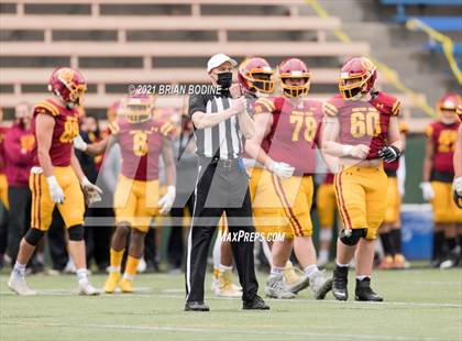 Thumbnail 3 in O'Dea @ Eastside Catholic photogallery.