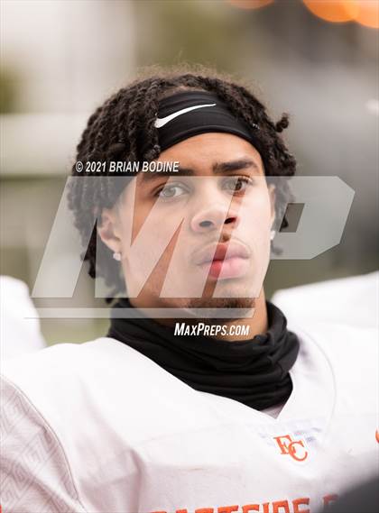 Thumbnail 1 in O'Dea @ Eastside Catholic photogallery.