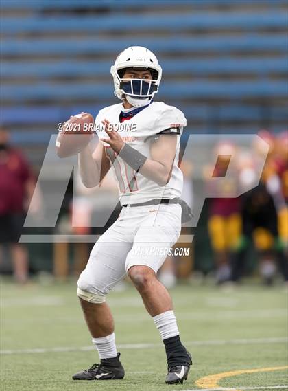 Thumbnail 2 in O'Dea @ Eastside Catholic photogallery.