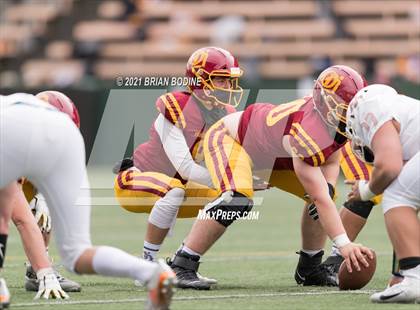 Thumbnail 2 in O'Dea @ Eastside Catholic photogallery.