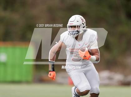 Thumbnail 2 in O'Dea @ Eastside Catholic photogallery.