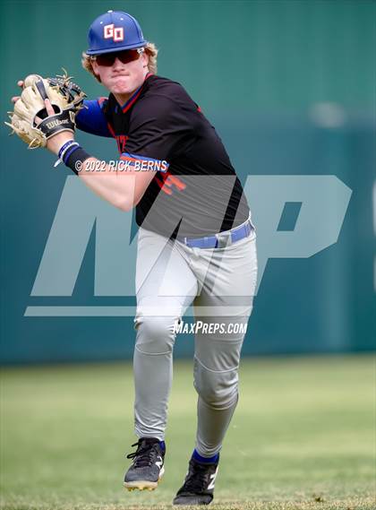 Thumbnail 1 in Grand Oaks vs The Woodlands photogallery.