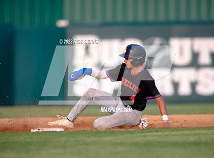 Thumbnail 2 in Grand Oaks vs The Woodlands photogallery.