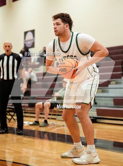 Thumbnail 2 in River Bluff vs Lakeside (Cayce Roundball Classic) photogallery.