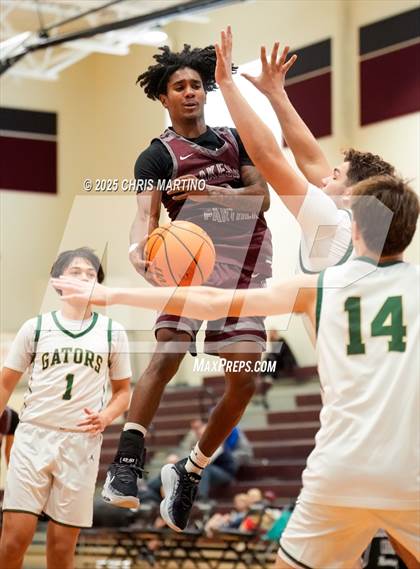 Thumbnail 2 in River Bluff vs Lakeside (Cayce Roundball Classic) photogallery.