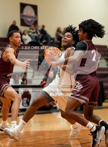 Thumbnail 3 in River Bluff vs Lakeside (Cayce Roundball Classic) photogallery.