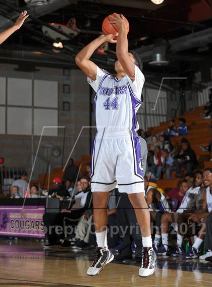 Thumbnail 1 in Summit vs Rancho Cucamonga (Inland Empire Classic) photogallery.