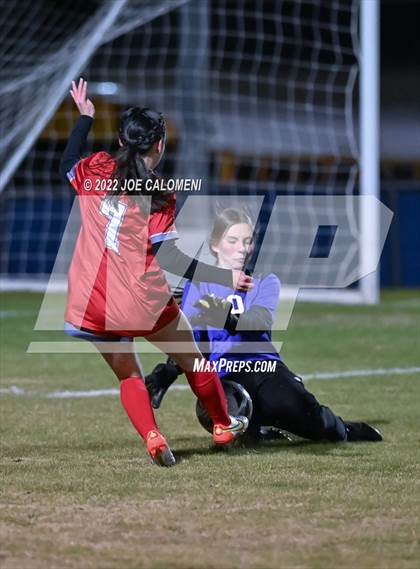 Thumbnail 2 in Lee vs SA Roosevelt photogallery.