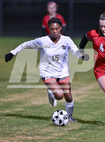 Thumbnail 1 in Lee vs SA Roosevelt photogallery.