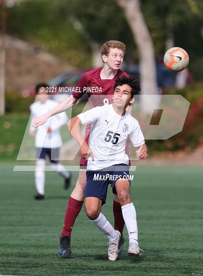 Thumbnail 2 in Laguna Beach vs. St. John Bosco (Hawks Invitational) photogallery.