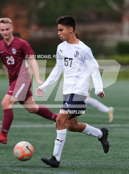 Thumbnail 1 in Laguna Beach vs. St. John Bosco (Hawks Invitational) photogallery.