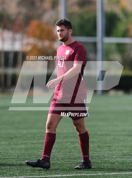 Thumbnail 1 in Laguna Beach vs. St. John Bosco (Hawks Invitational) photogallery.