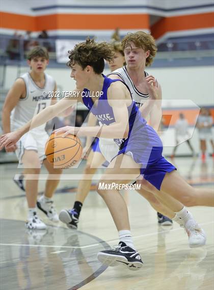 Thumbnail 2 in Herriman vs. Dixie (Falcon Classic) photogallery.