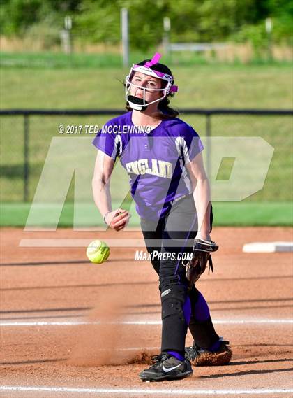 Thumbnail 1 in White County Central vs. England photogallery.