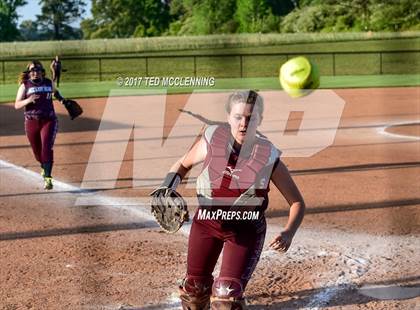Thumbnail 2 in White County Central vs. England photogallery.