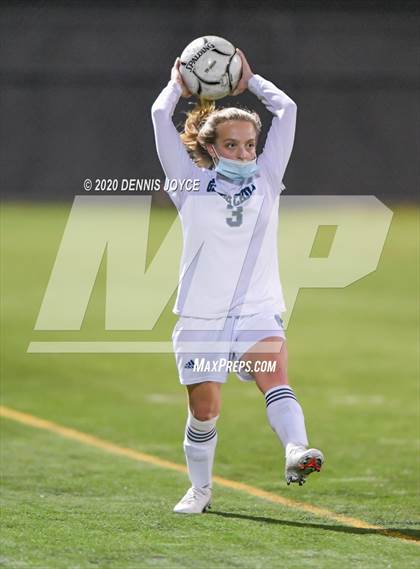 Thumbnail 3 in Gates-Chili at Penfield (NYSPHSAA Section V Class AA Quarterfinal) photogallery.