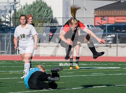 Thumbnail 2 in Battle Mountain @ Fernley photogallery.