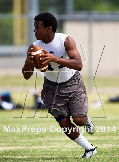Thumbnail 1 in Frisco Liberty 7 on 7 SQT photogallery.