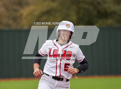 Thumbnail 2 in Lovejoy vs. Wakeland photogallery.