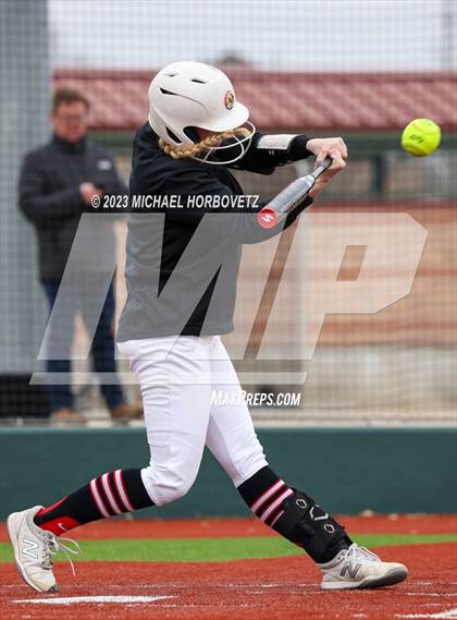 Thumbnail 2 in Lovejoy vs. Wakeland photogallery.