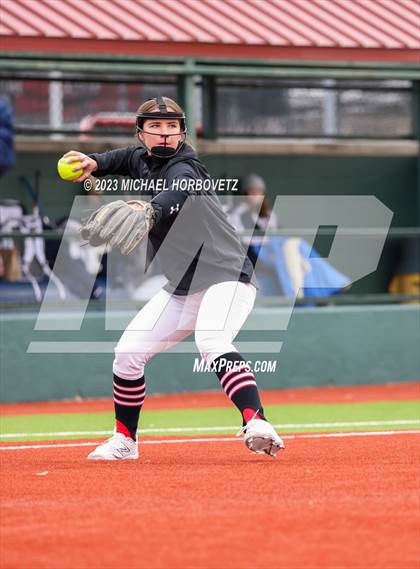 Thumbnail 2 in Lovejoy vs. Wakeland photogallery.