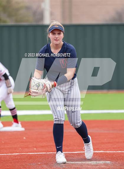 Thumbnail 3 in Lovejoy vs. Wakeland photogallery.