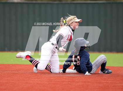 Thumbnail 2 in Lovejoy vs. Wakeland photogallery.