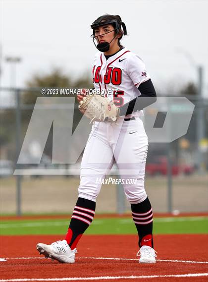 Thumbnail 2 in Lovejoy vs. Wakeland photogallery.