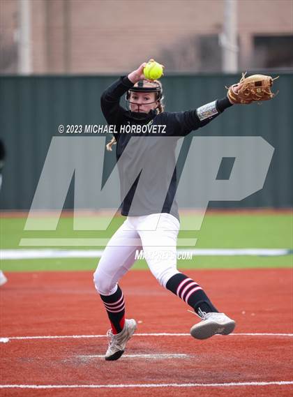 Thumbnail 2 in Lovejoy vs. Wakeland photogallery.